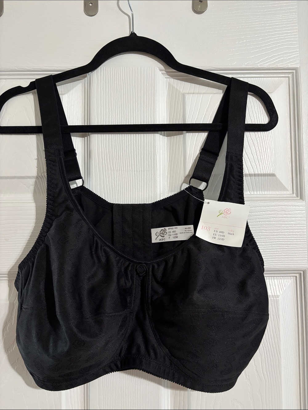 NWT ComfortFit Full Coverage Black Bra - ABC Size 48D